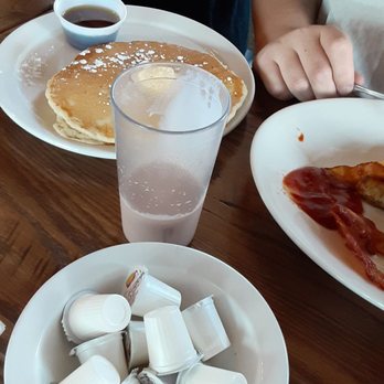 Cafe 95 - Pancakes that came with lumberjack breakfast - New American Near Me - Ponderay, Idaho