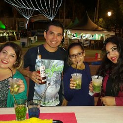 Festival de las Naciones - Mojito cubano en buena compañía!!