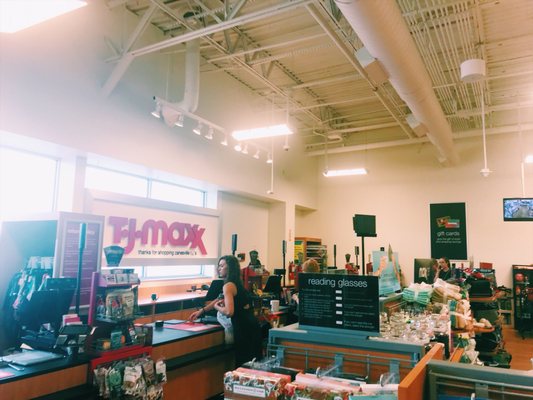 T J MAXX STORE - Updated September 2025 - 3575 Maple Ave, Zanesville, Ohio - Department Stores