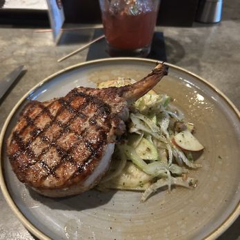 Union Kitchen & Bar - Amazing pork chop with their bling pig drink - Cocktail Bars Near Me - Wilton Manors, Florida Union Kitchen & Bar - Amazing pork chop with their bling pig drink - Cocktail Bars Near Me - Wilton Manors, Florida