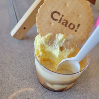 Loopie & Nato's Gelato - affogato - Desserts Near Me - Chicago, Illinois Loopie & Nato's Gelato - affogato - Desserts Near Me - Chicago, Illinois