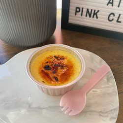 Pink Cloud Tea & More - Creme brûlée