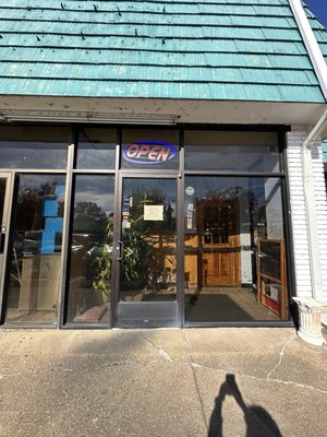 Full Kee Restaurant by null