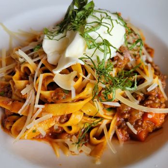 Harvest - Fettucini alfredo - New American Near Me - Laguna Beach, California Harvest - Fettucini alfredo - New American Near Me - Laguna Beach, California