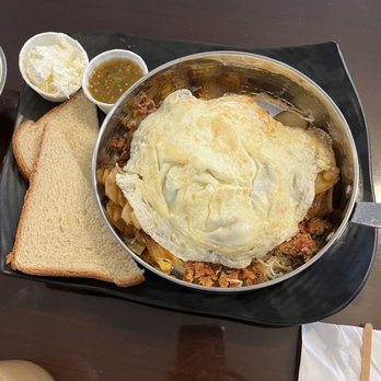 Caramelo Cafe - Laredo skillet - Breakfast & Brunch Near Me - La Puente, California Caramelo Cafe - Laredo skillet - Breakfast & Brunch Near Me - La Puente, California