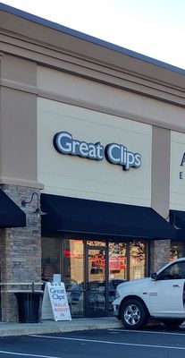 Great Clips 1409 University Dr Ste 101 Burlington Station Burlington Nc Hair Salons Mapquest