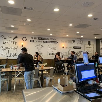 Chinollo - Inside - New American Near Me - Carson, California