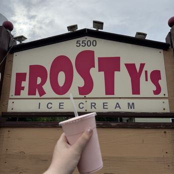 Frosty's Ice Cream - Loganberry milkshake!!! - Ice Cream & Frozen Yogurt Near Me - Lancaster, New York