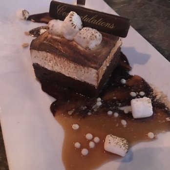 Wolfdale's Cuisine Unique - S'mores brownie - New American Near Me - Tahoe City, California Wolfdale's Cuisine Unique - S'mores brownie - New American Near Me - Tahoe City, California