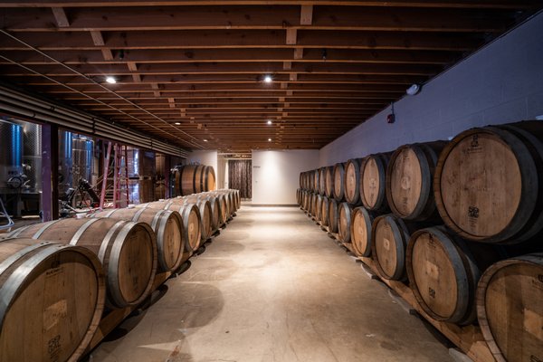 Attimo Wine by null