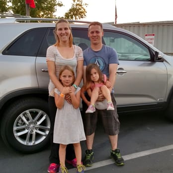 Redding Kia - Car Dealers Near Me - Redding, California