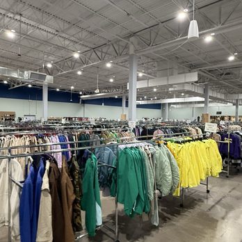 Reclectic - Thrift Stores Near Me - Tempe, Arizona