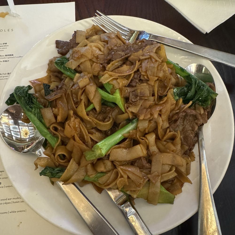 Blazing Noodles - Pad See Ew with Beef - Thai Near Me - Temecula, California Blazing Noodles - Pad See Ew with Beef - Thai Near Me - Temecula, California