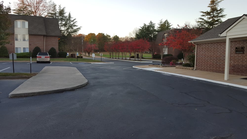 THE PINES AT COLD HARBOR Updated September 2024 19 Photos 7202