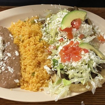 El Pueblo Restaurant - Sopes plate de carne asada. Meat was a little dry on the crispy dry but overall good flavor. Handmade sopes - Mexican Near Me - Dallas, Texas El Pueblo Restaurant - Sopes plate de carne asada. Meat was a little dry on the crispy dry but overall good flavor. Handmade sopes - Mexican Near Me - Dallas, Texas