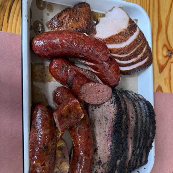 Burnt Bean- Seguin - Jalapeño, sausage, regular sausage, turkey, and brisket - Barbeque Near Me - Seguin, Texas Burnt Bean- Seguin - Jalapeño, sausage, regular sausage, turkey, and brisket - Barbeque Near Me - Seguin, Texas