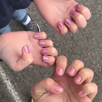 La Vie Nails - Nail Salons Near Me - Carmel, Indiana