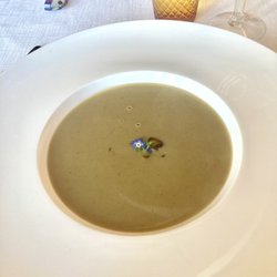 Schlosskeller Seggauberg - Erdäpfel - Pilz- Suppe mit Grammeln und Heidensterz