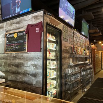 Hop House Tennessee Taps - Bar - Beer Bar Near Me - Franklin, Tennessee Hop House Tennessee Taps - Bar - Beer Bar Near Me - Franklin, Tennessee