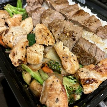 Hanami Teppanyaki Grill - Steak and chicken combo - Teppanyaki Near Me - Norwalk, California