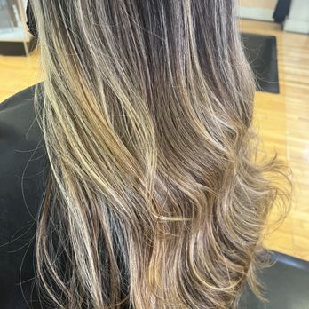 Ely's Hair Studio - Hair Salons Near Me - Chicago, Illinois Ely's Hair Studio - Hair Salons Near Me - Chicago, Illinois