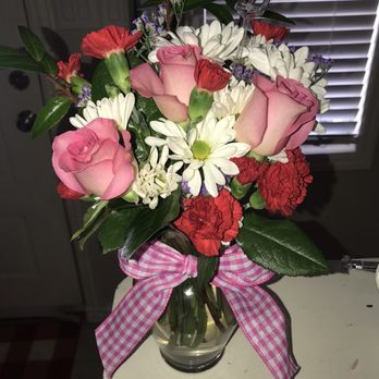 Dee's Flowers - The new flowers they delivered - Florists Near Me - Swansboro, North Carolina