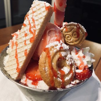 Miracle Belgian Waffle - Strawberry Bingsoo - Desserts Near Me - Coquitlam, British Columbia
