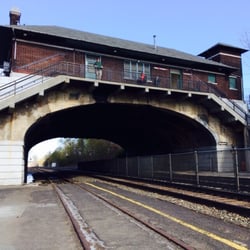 Kingsland Station - Nice morning