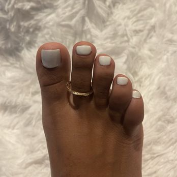 Luxury Nails - I typically stick to white - Nail Salons Near Me - Brentwood, California Luxury Nails - I typically stick to white - Nail Salons Near Me - Brentwood, California