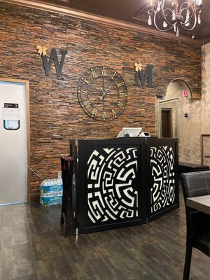 World's Magic Restaurant by null