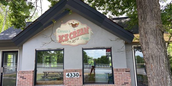 Harpers Ferry Ice Cream Shoppe by null