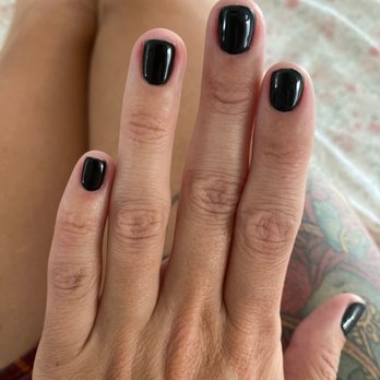 Cosmo Nails - Gel mani - Nail Salons Near Me - Toluca Lake, California
