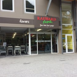Raeward Fresh Queenstown - Front entrance to the store