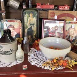 Adirondack Outpost Antiques & Gifts - Vintage coke and other collectibles