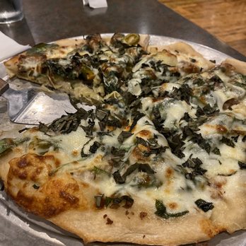 Olde Hickory Tap Room - Large pizza with spinach, artichokes and sausage - Pubs Near Me - Hickory, North Carolina Olde Hickory Tap Room - Large pizza with spinach, artichokes and sausage - Pubs Near Me - Hickory, North Carolina