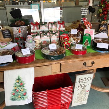 Heaton Pecan Farm - Coming in the door, this table is ready for Christmas shopping! - Ice Cream & Frozen Yogurt Near Me - Clanton, Alabama
