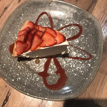 Moku Kitchen - Cocktail Bars Near Me - Honolulu, Hawaii