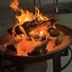 Frawg's Bar & Grill - Fire pit