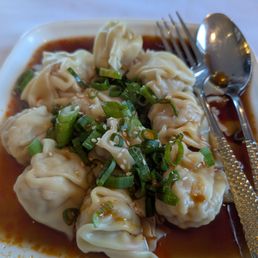 Spicy wontons
