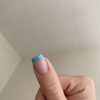 Chloe Nails - cut - Nail Salons Near Me - Lomita, California