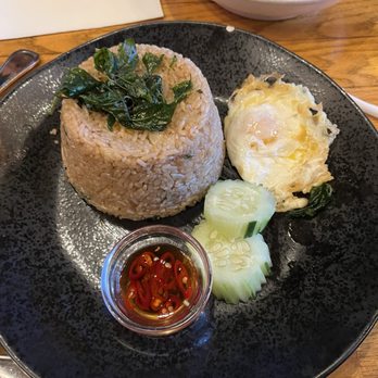 Somtum Der - Khao Pad Kraprao - Thai Near Me - New York, New York