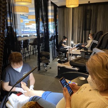 Primp & Polish - Nail Salons Near Me - New York, New York