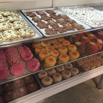 C & D Grocery - The bakery - Grocery Near Me - Baytown, Texas C & D Grocery - The bakery - Grocery Near Me - Baytown, Texas
