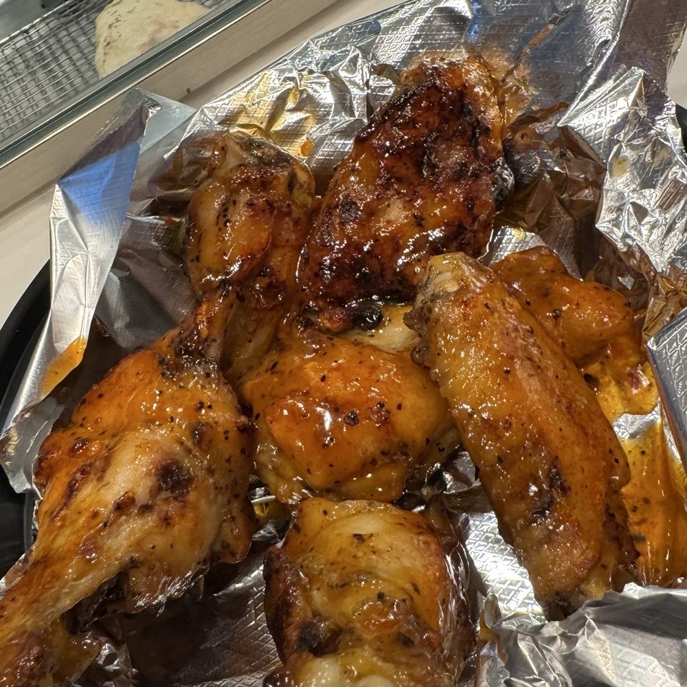 La Crosta Di Napoli - Wings - Pizza Near Me - Whittier, California La Crosta Di Napoli - Wings - Pizza Near Me - Whittier, California
