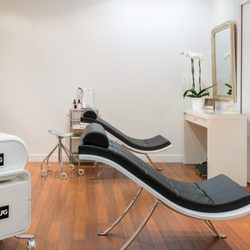 God Save the Slim - Nos soins du visage incluent une technologie de pointe qui vous permet de voir les résultats immédiatement.