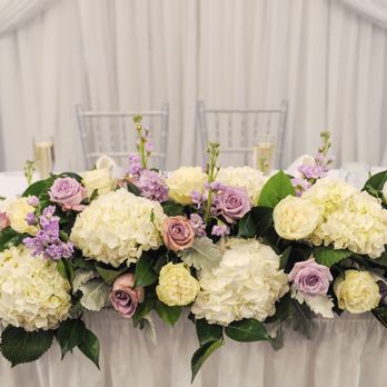 Fleur-tatious Floral Design - Florists Near Me - Bridgewater, Massachusetts