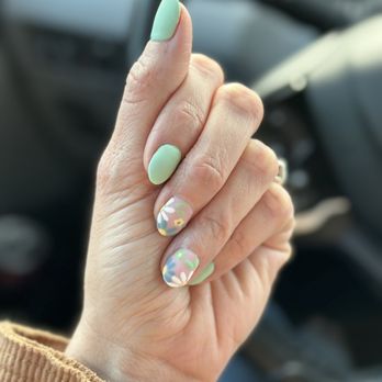 Moon Nails - I wanted spring nails and Toni "nailed it" - Nail Salons Near Me - Encinitas, California