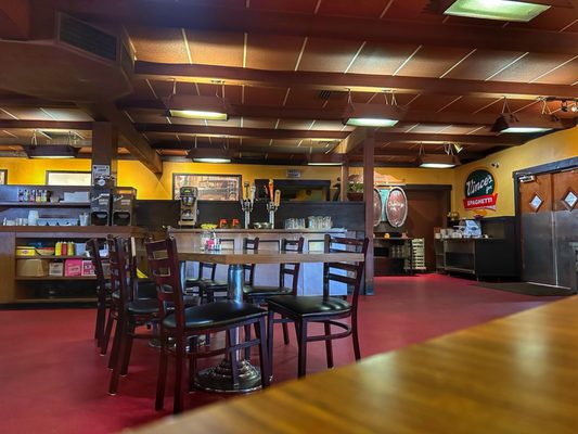 Vince's Spaghetti Ontario by null
