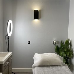 Glow to Go Skin