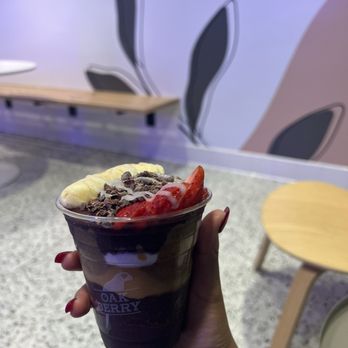 Oakberry Acai - Acai Bowls Near Me - San Diego, California Oakberry Acai - Acai Bowls Near Me - San Diego, California